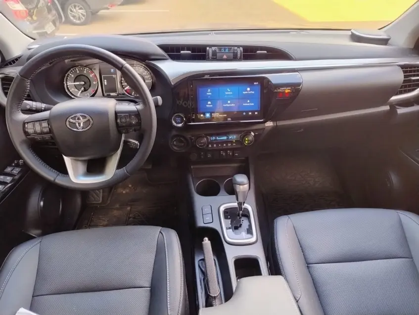 galeria HILUX