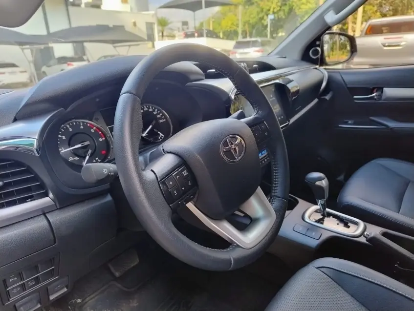 galeria HILUX