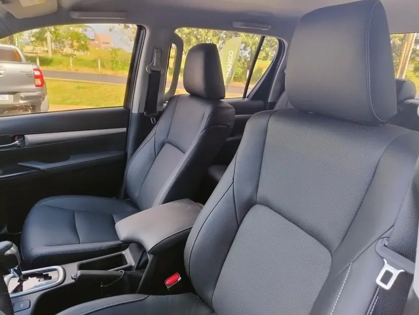 galeria HILUX