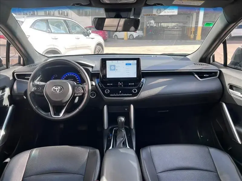 galeria COROLLA CROSS