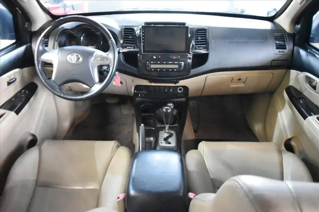 galeria HILUX SW4