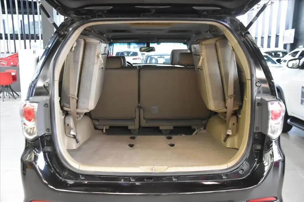 galeria HILUX SW4