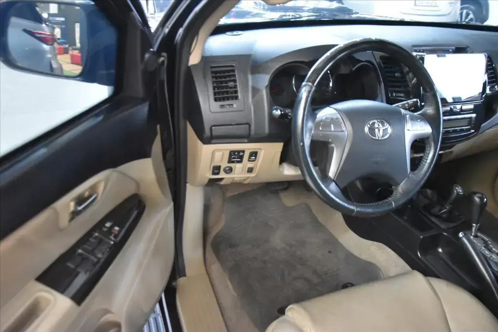 galeria HILUX SW4