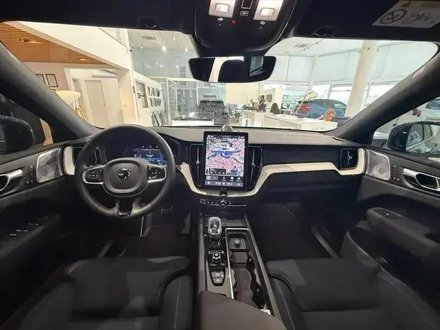 Volvo XC60 2.0 T8 PHEV ULTRA AWD GEARTRONIC