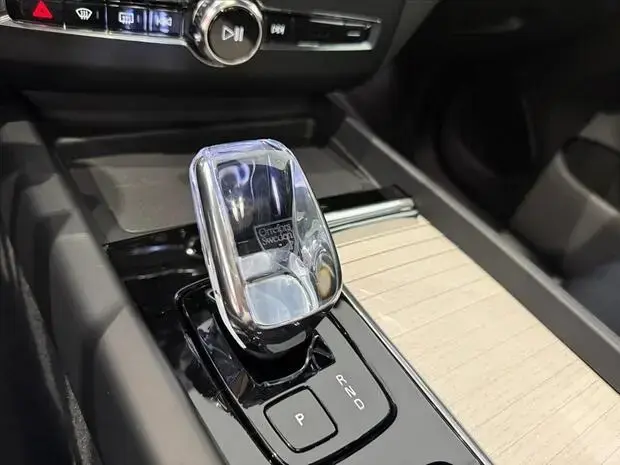 Volvo XC60 2.0 T8 PHEV ULTRA AWD GEARTRONIC