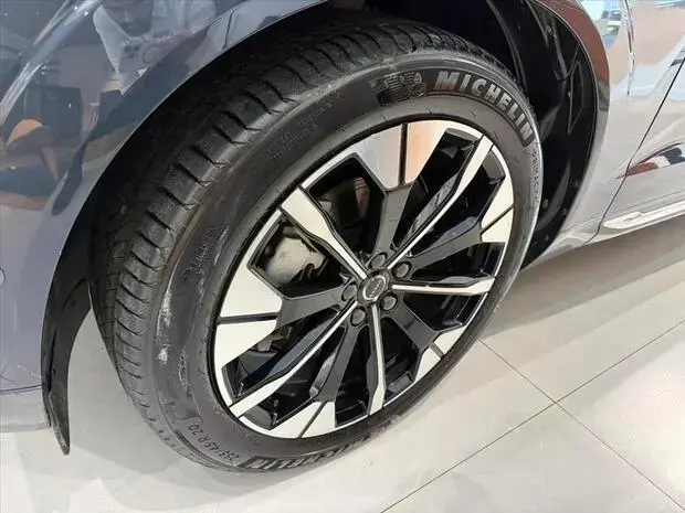 Volvo XC60 2.0 T8 PHEV ULTRA AWD GEARTRONIC
