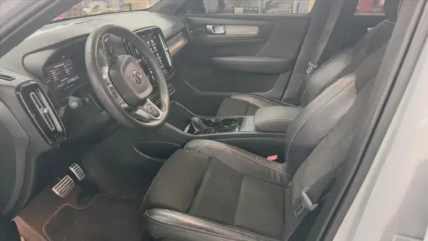 Volvo XC40 P8 RECHARGE ELECTRIC BEV PURE AWD