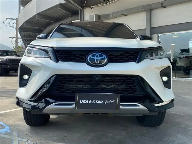 galeria HILUX SW4