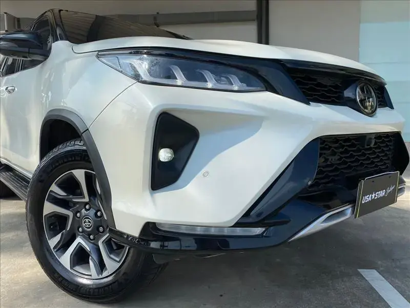 galeria HILUX SW4
