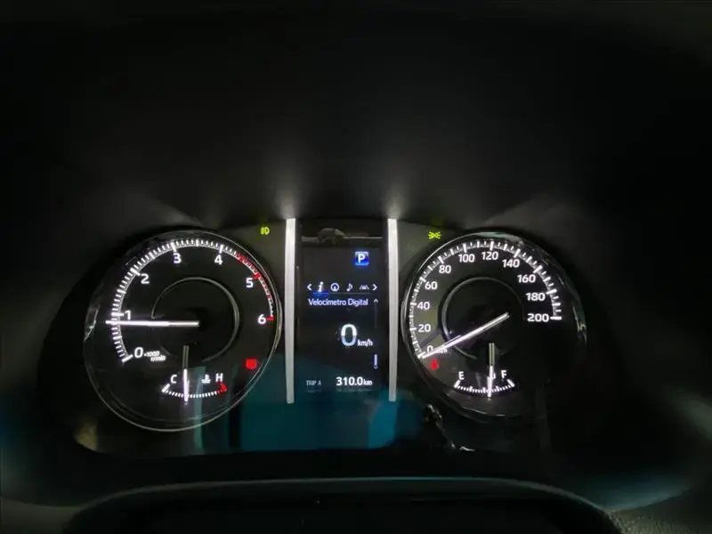 galeria HILUX SW4