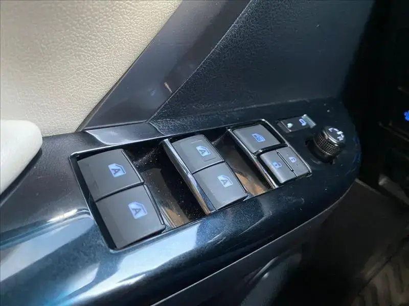galeria HILUX SW4