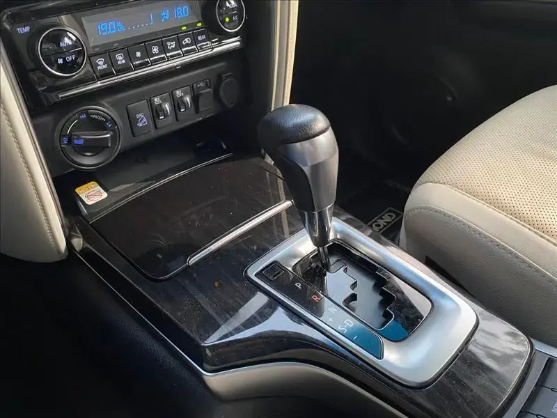 galeria HILUX SW4