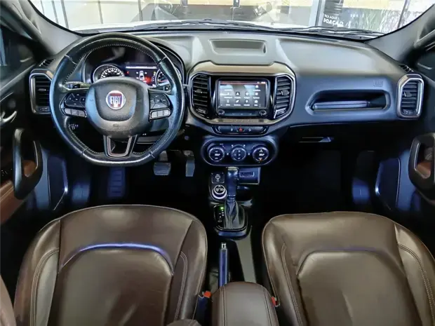Fiat TORO 2.0 16V TURBO DIESEL RANCH 4WD AT9
