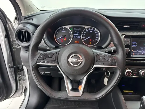 Nissan KICKS 1.6 16V FLEXSTART SENSE XTRONIC