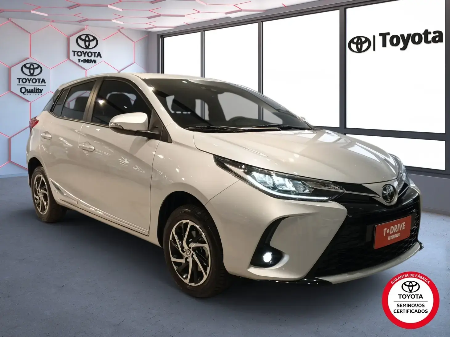 galeria Yaris