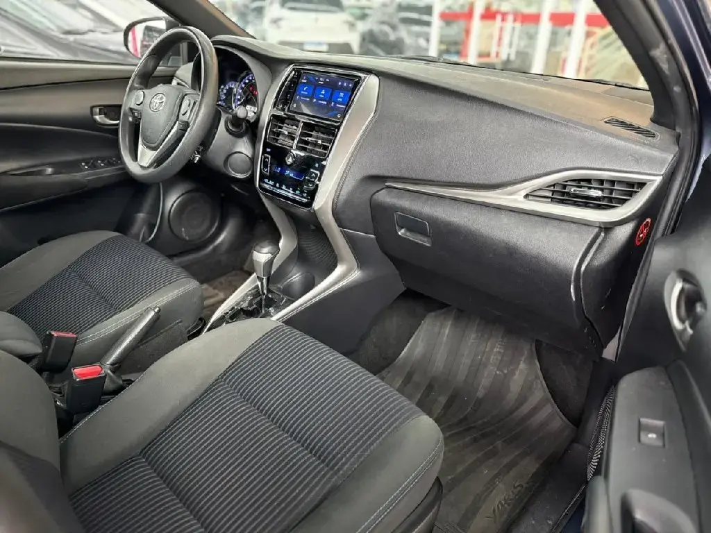 galeria YARIS