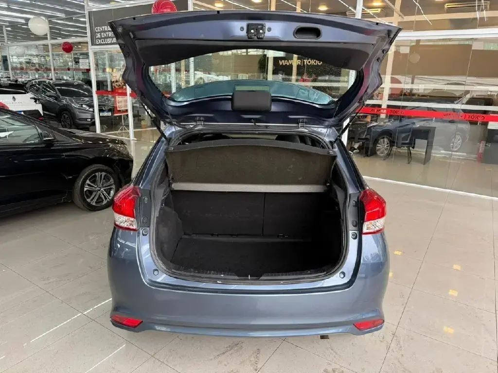 galeria YARIS