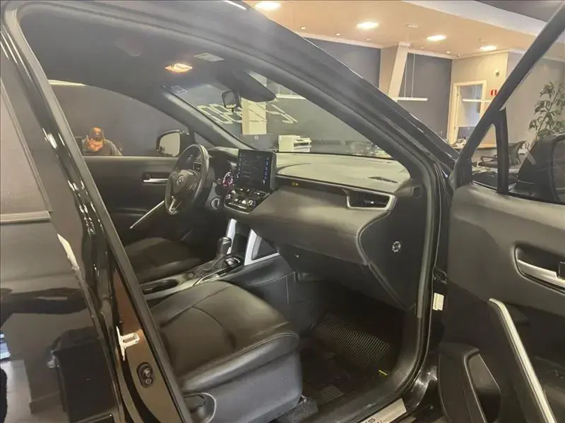 galeria COROLLA CROSS