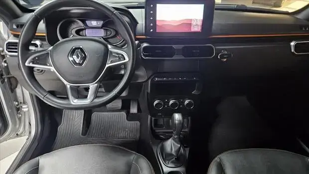 Renault OROCH 1.3 TCE FLEX OUTSIDER X-TRONIC