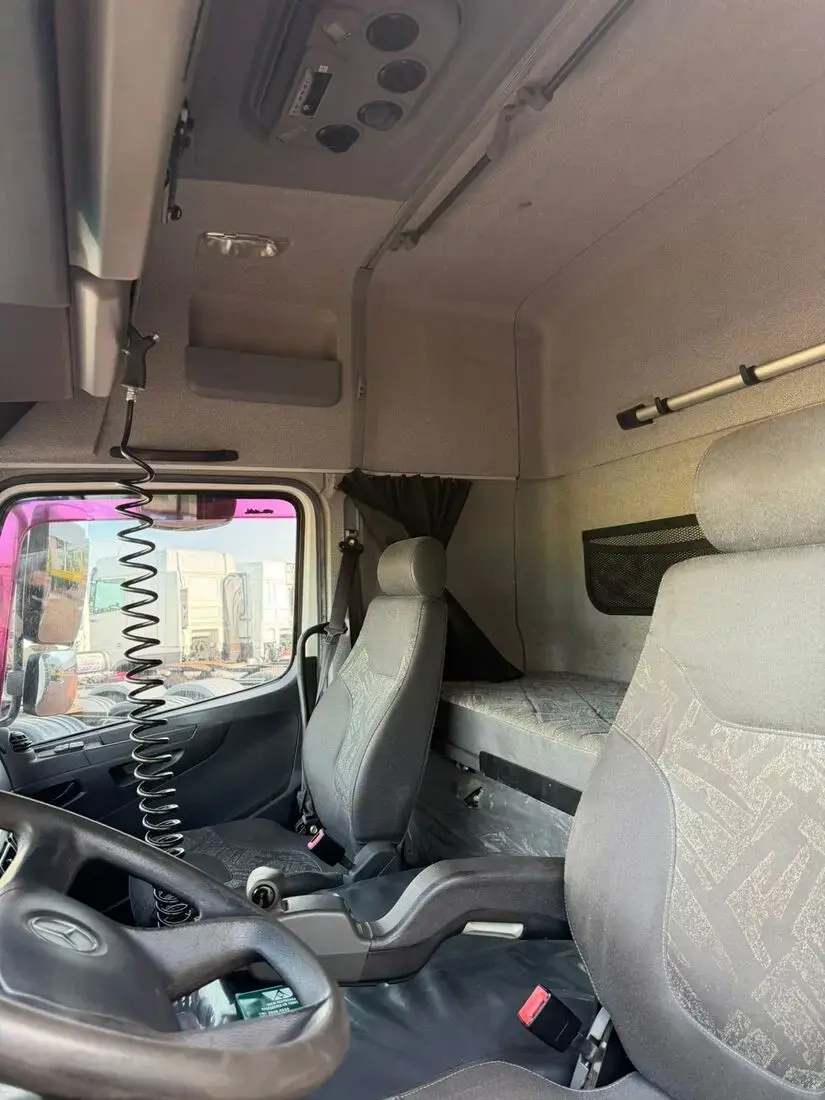 galeria MERCEDES BENZ ATEGO 2430 6X2