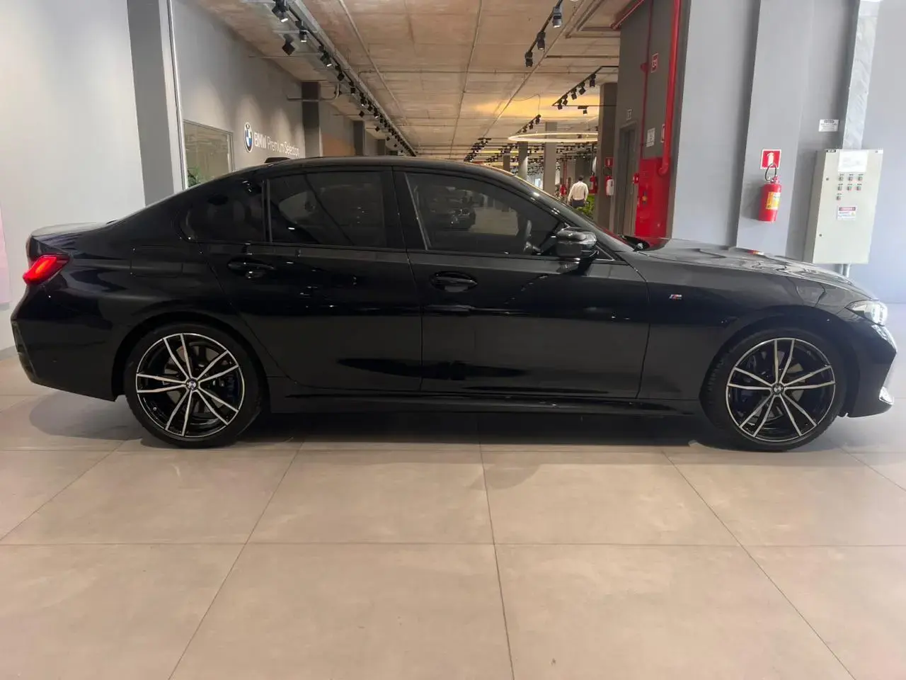 galeria 320i