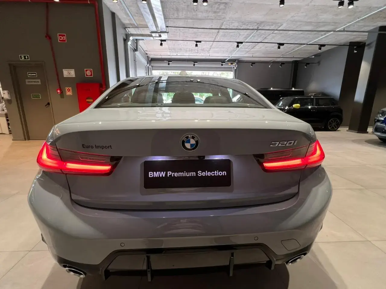 galeria 320i