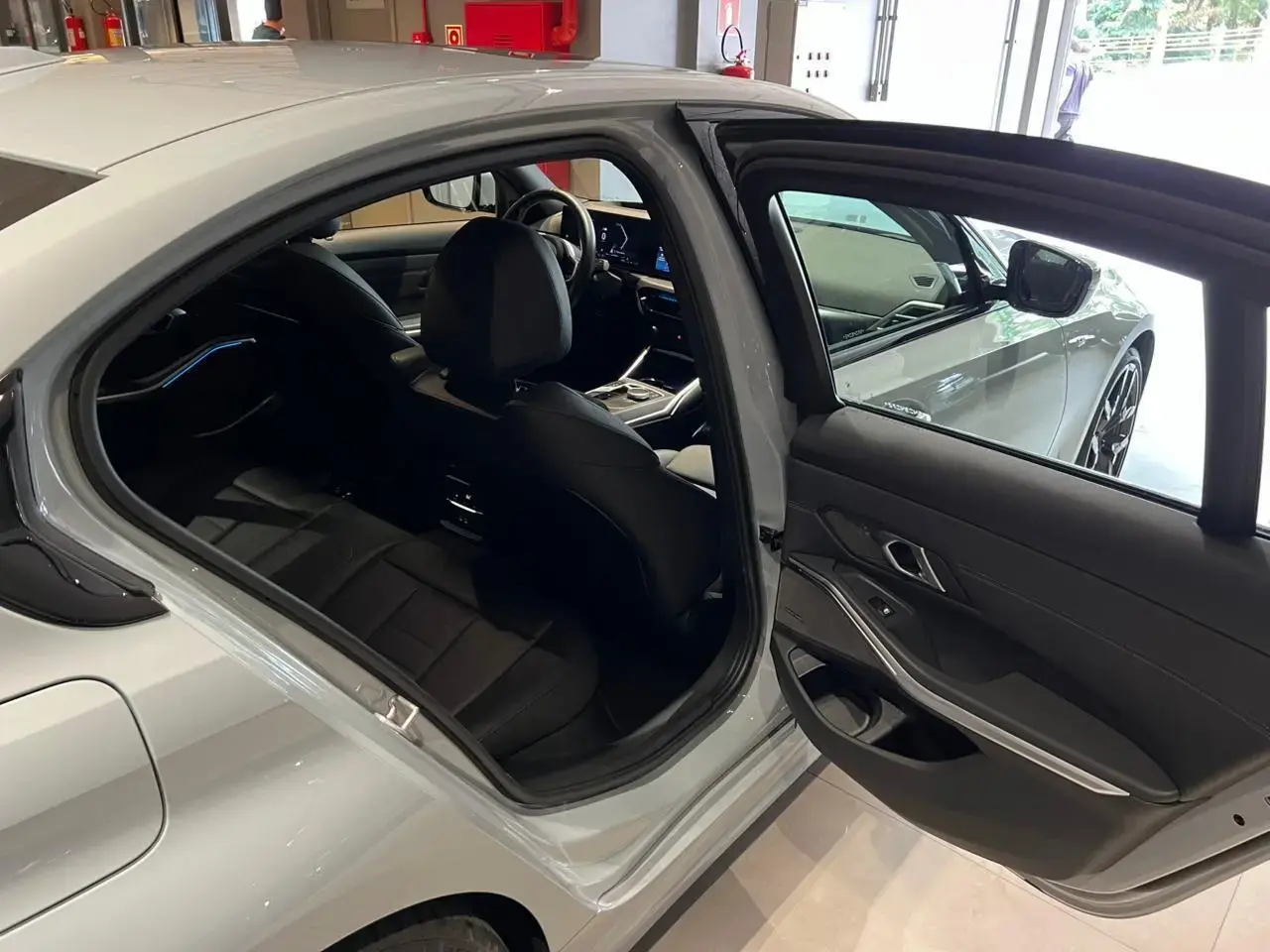 galeria 320i