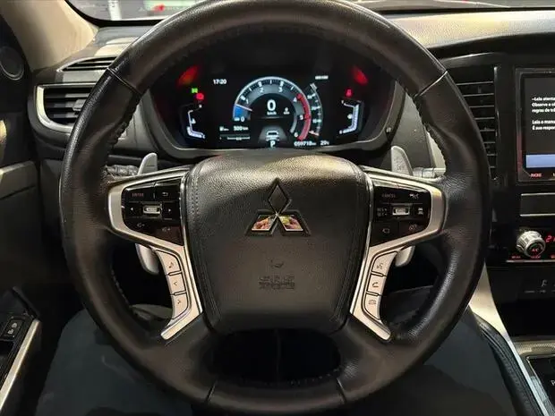 Mitsubishi PAJERO SPORT 2.4 16V MIVEC TURBO DIESEL HPE-S AWD AUTOMÁTICO