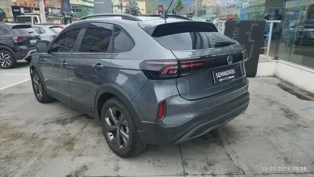 Volkswagen NIVUS 1.0 200 TSI TOTAL FLEX COMFORTLINE AUTOMÁTICO