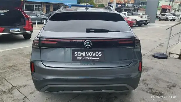 Volkswagen NIVUS 1.0 200 TSI TOTAL FLEX COMFORTLINE AUTOMÁTICO