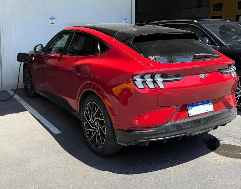 galeria MUSTANG MACH-e