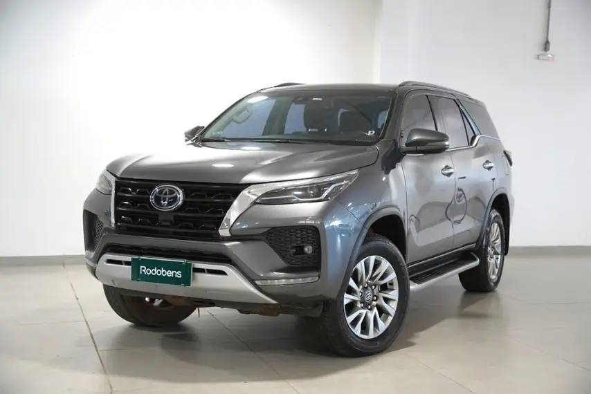 galeria HILUX SW4