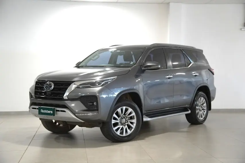 galeria HILUX SW4