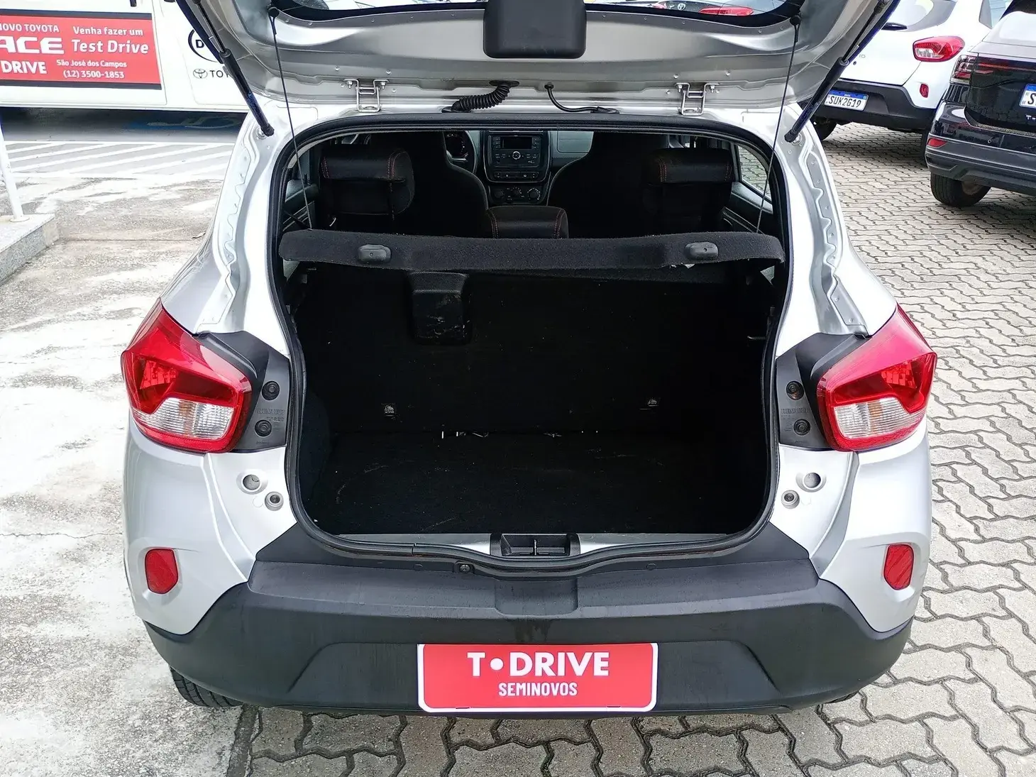 galeria Kwid