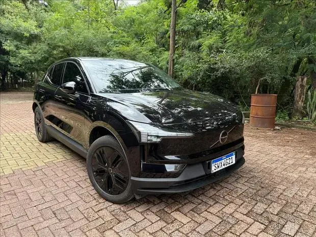 Volvo EX30 69 KW ELÉTRICO CORE