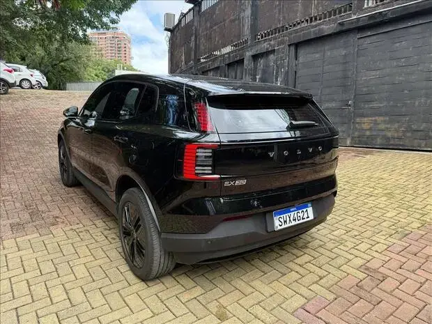 Volvo EX30 69 KW ELÉTRICO CORE
