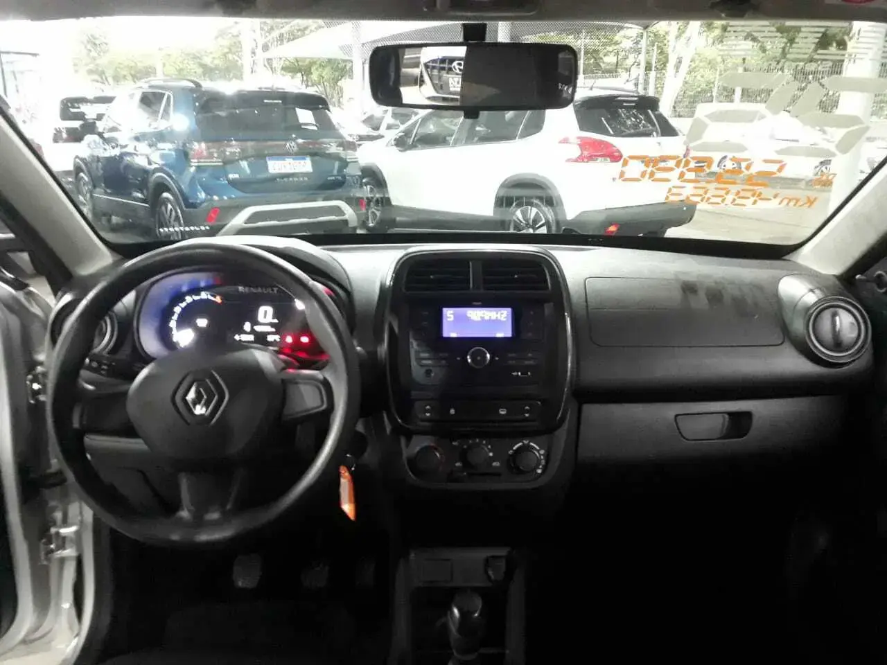 galeria Kwid