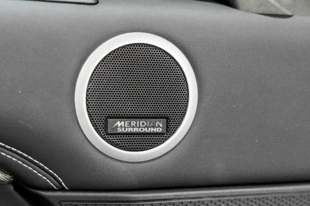 Land Rover DISCOVERY 3.0 D300 TURBO DIESEL MHEV METROPOLITAN EDITION AUTOMÁTICO
