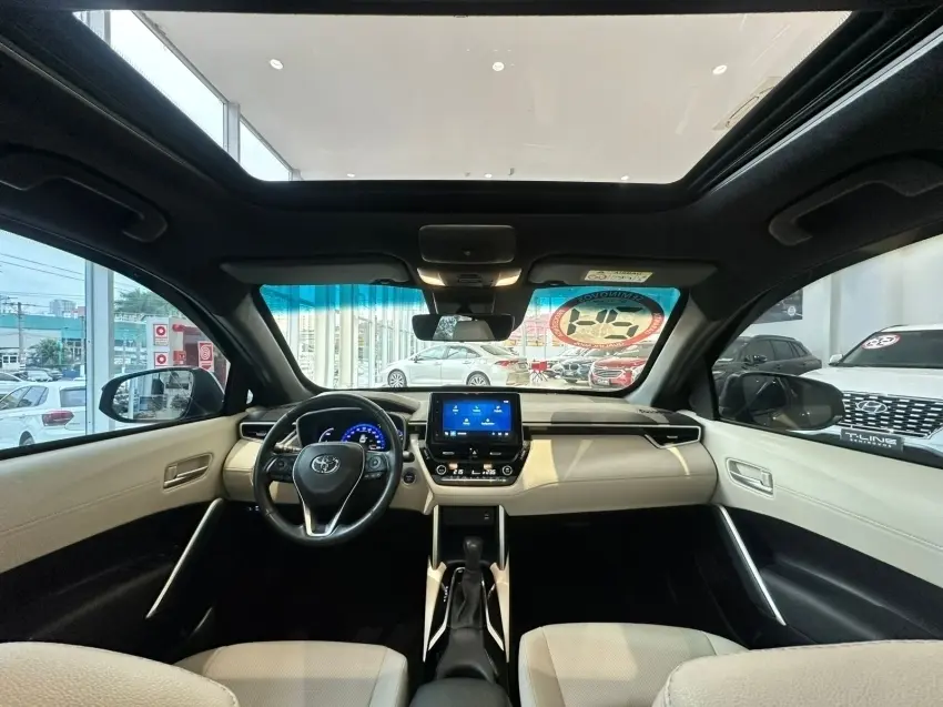 galeria COROLLA CROSS