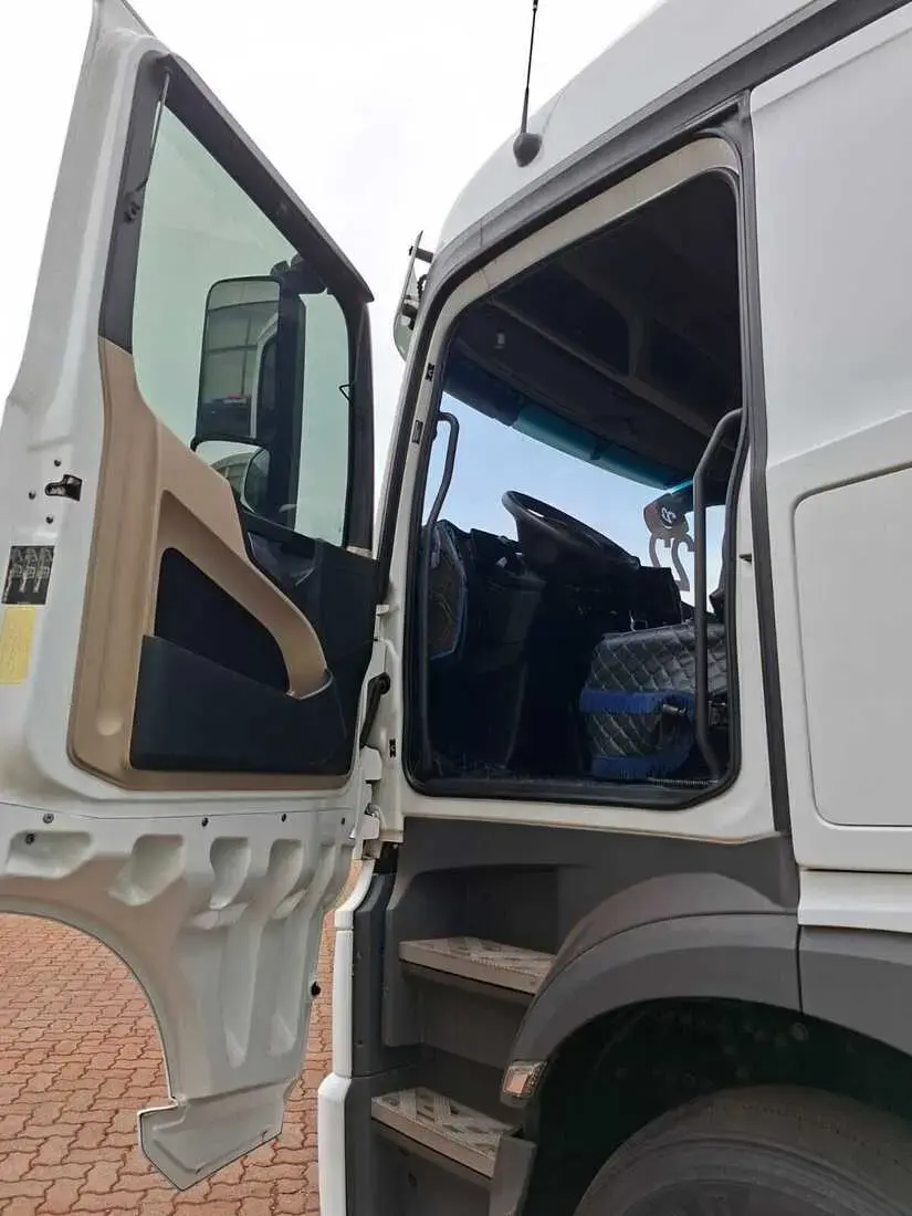 galeria MERCEDES BENZ ACTROS 2548S 6x2