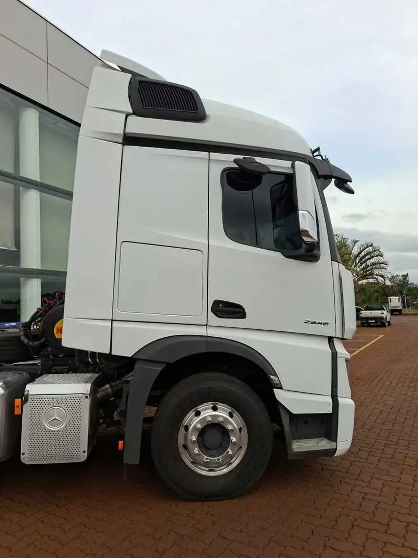 galeria MERCEDES BENZ ACTROS 2548S 6x2