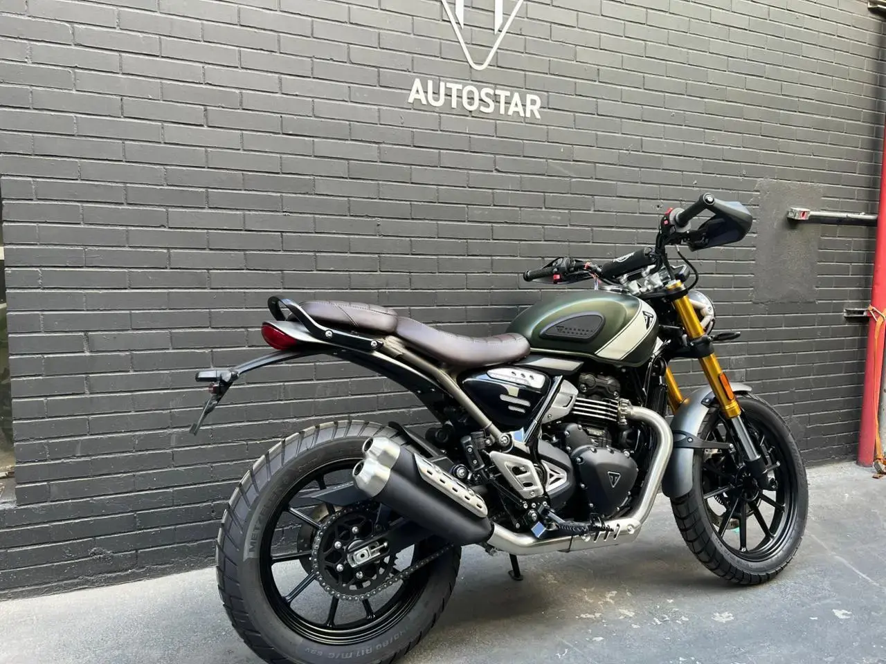 galeria Scrambler 400 X