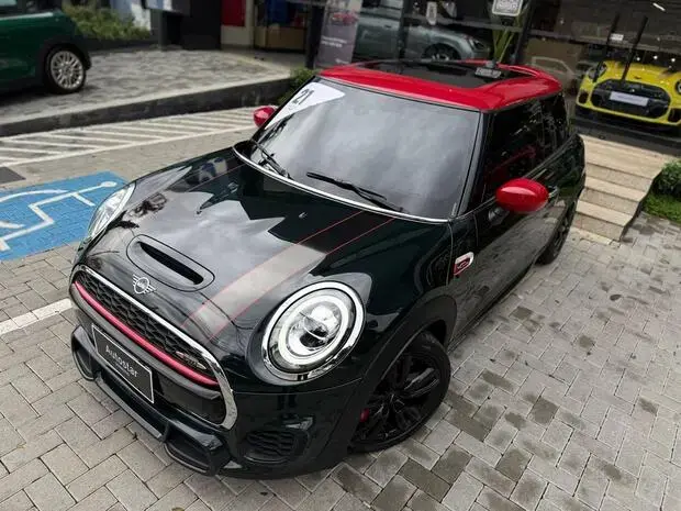 Mini John Cooper Works 2.0 Turbo 16V ALL4 (Aut)