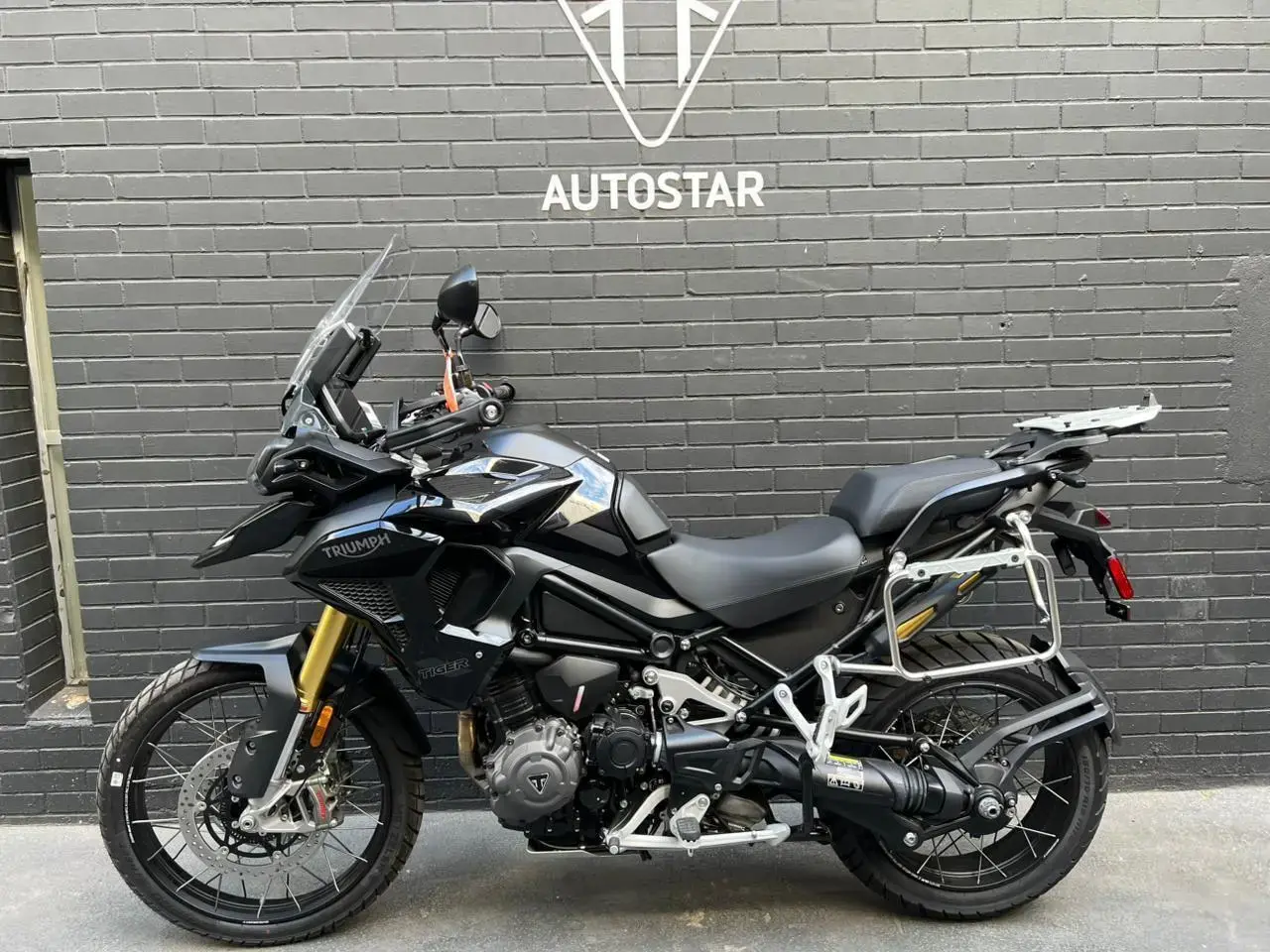 galeria Tiger 1200