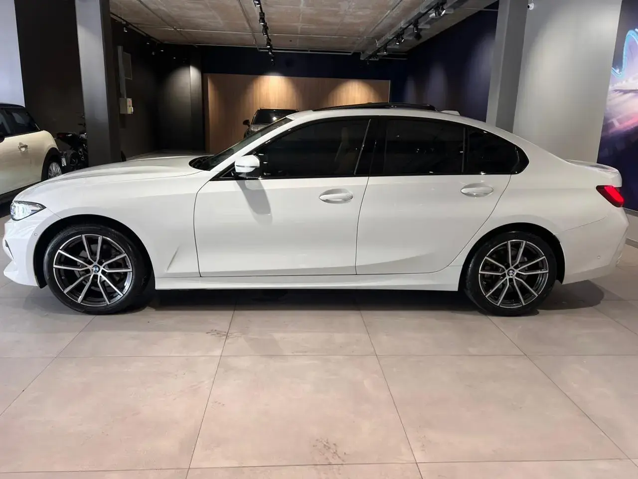 galeria 320i