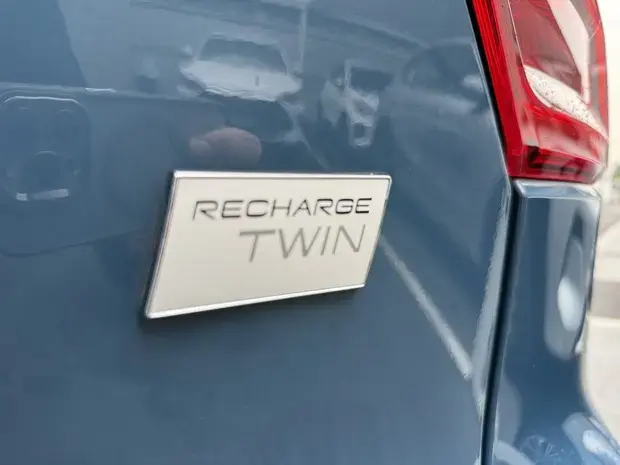 Volvo XC40 P8 RECHARGE TWIN ELECTRIC ULTIMATE AWD