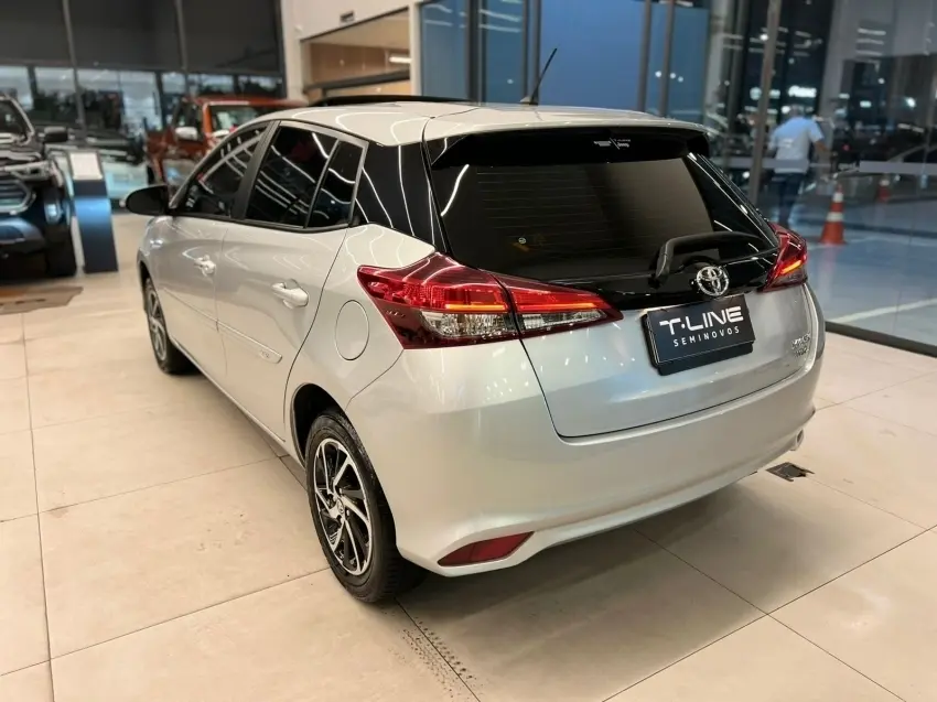 galeria YARIS