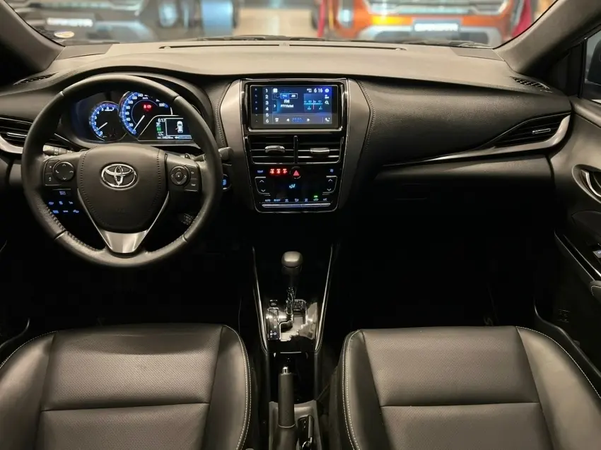 galeria YARIS