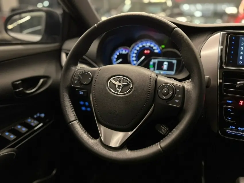 galeria YARIS