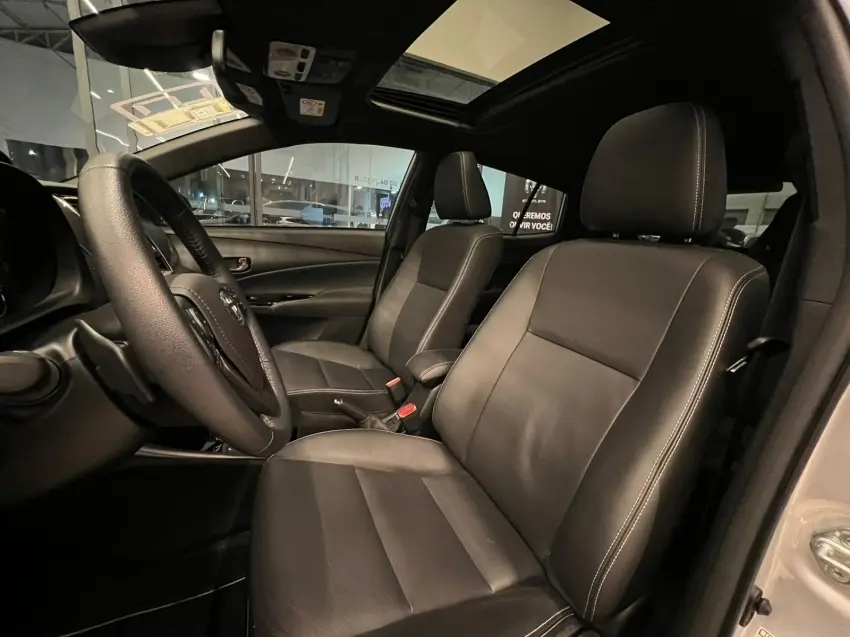galeria YARIS